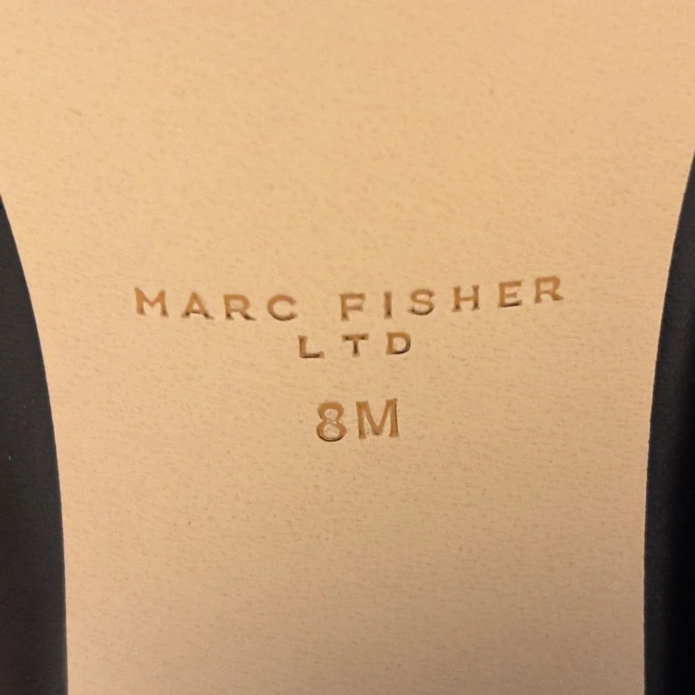 MARC FISHER Nollie Pointed Toe Pump Black Leather Women Size 8 Mary Jane Classic